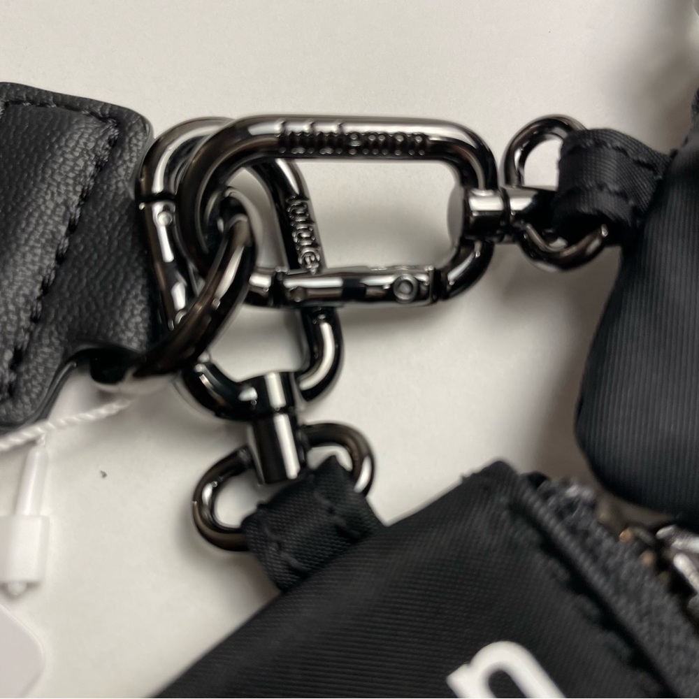 Lululemon Dual Pouch Wristlet (Black) - Picture 6 of 15